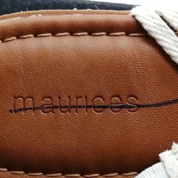 Maurices Womens Barely‎ There Strappy Sandal White Canvas Slip On Flat Heel 7M - Picture 7 of 9